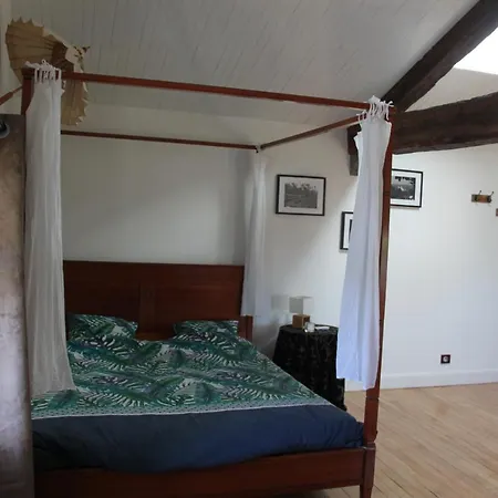 Guest house Manoir Loucasteria Marsat