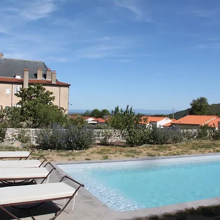 Guest house Manoir Loucasteria *
